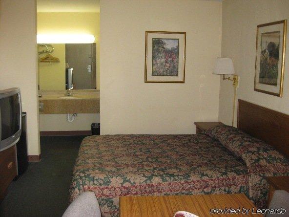 Super 8 By Wyndham Fort Worth Tx Rom bilde